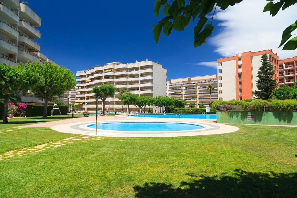 Apartamento Salou Bagian luar foto