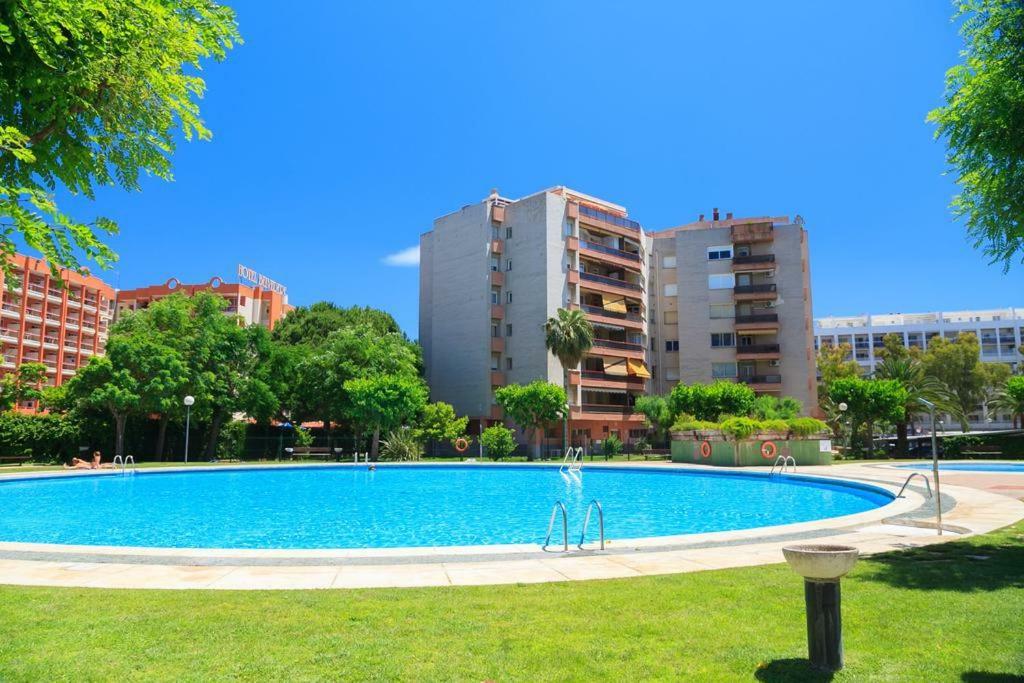 Apartamento Salou Bagian luar foto